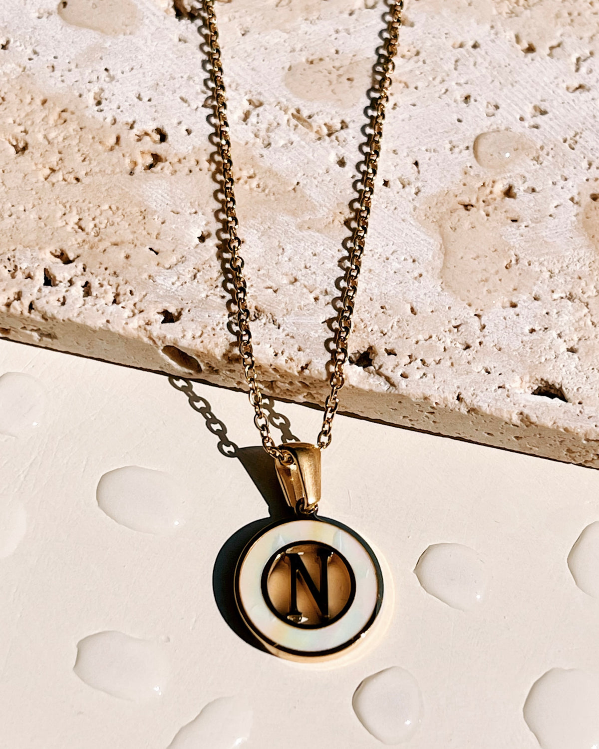 Abigail Letter Initials (A-Z) Shell Pendant Link Chain Gold Necklace