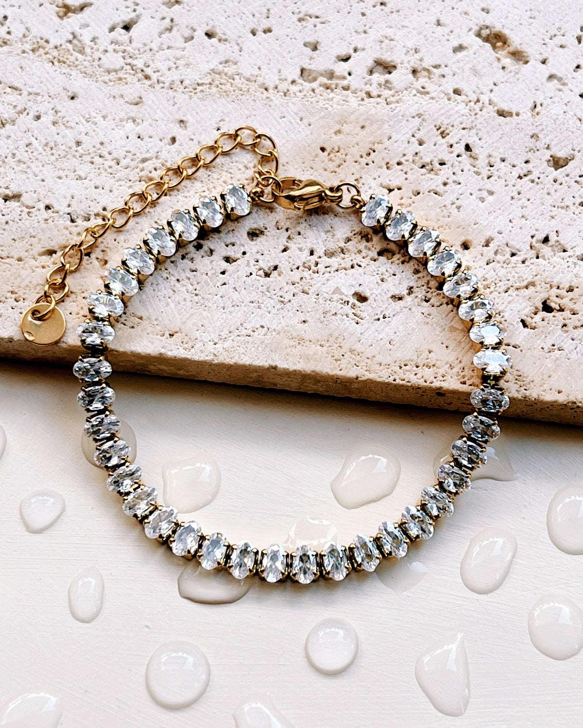 Ellis Inlaid Oval Shaped Zircon Circling Setting Gold Tennis Bracelet