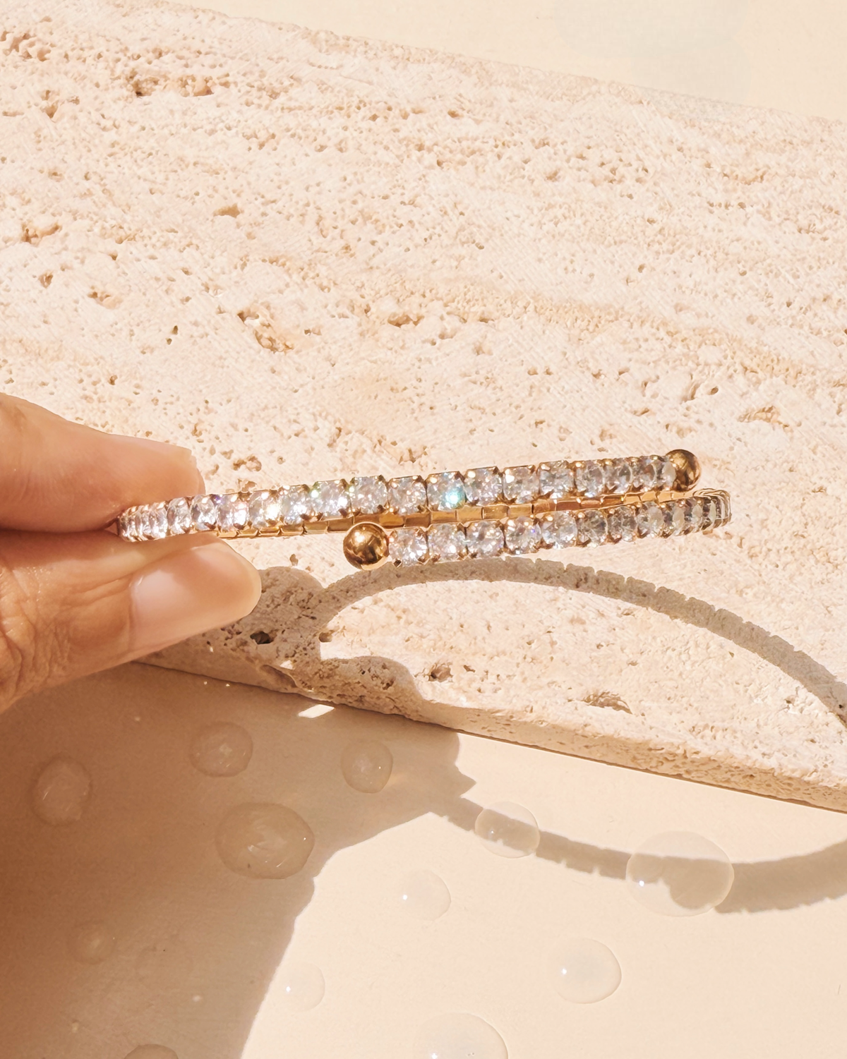 Judy Rounded Zircon Tennis Chain Design Inlaid Set Flexible Layered Look Gold Bangle