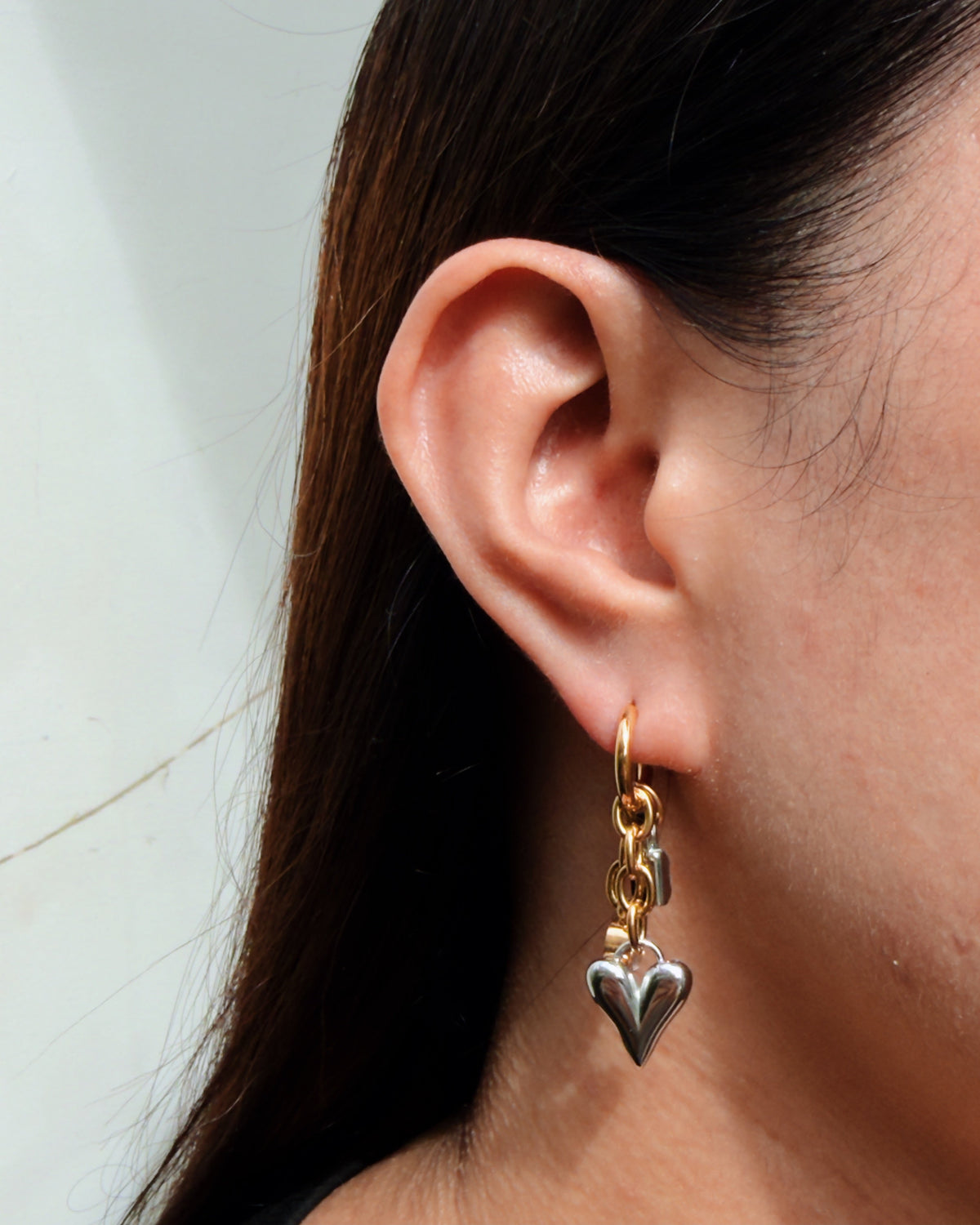 Pinkie Gold Huggies Chain Silver Lock Heart Shell Round Zircon Bezel Set Dangles Design Drop Earrings