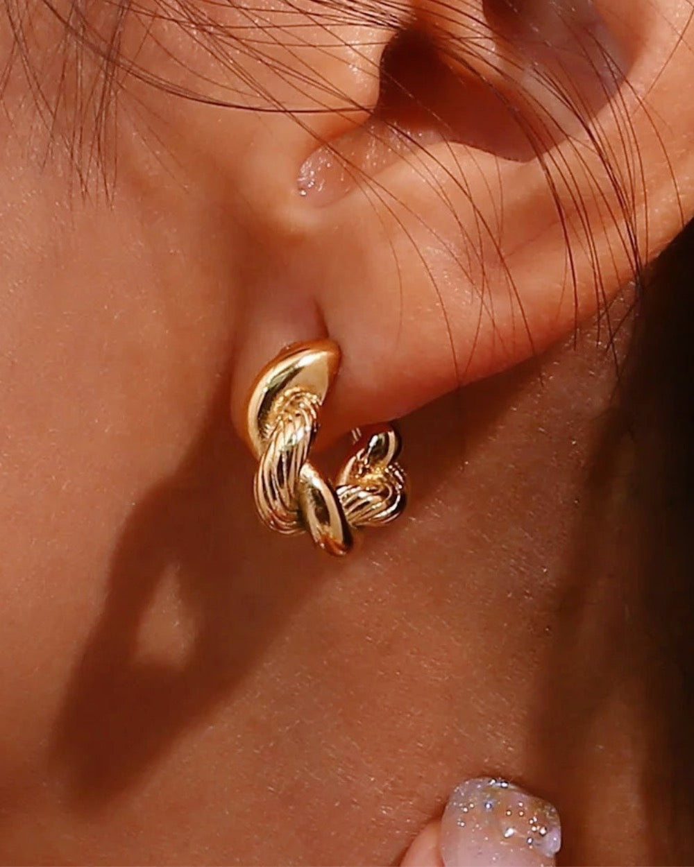 Zelda Textured Twist Hoops