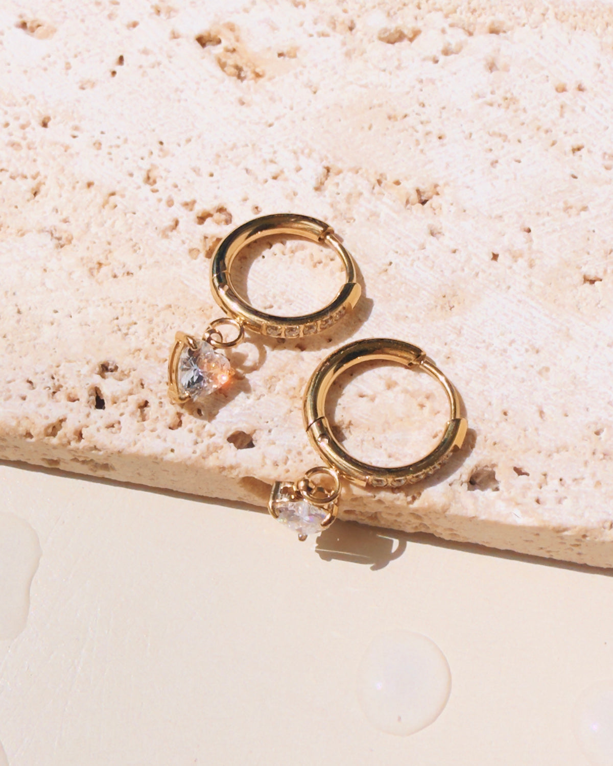 Luz Zircon Paved Rounded Huggies Heart Shaped Zircon Crowned Set Gold Drop Earrings