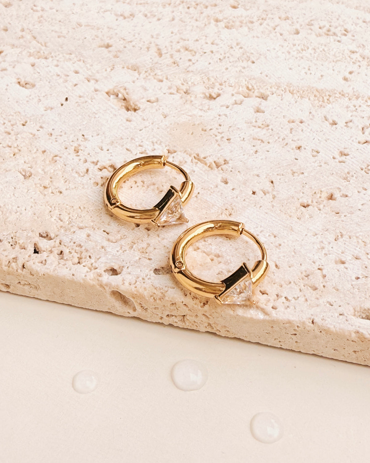 Anatalia Classic Round Huggies Triangle Shaped Zircon Crowned Set Inlaid Middle Design Gold Huggies