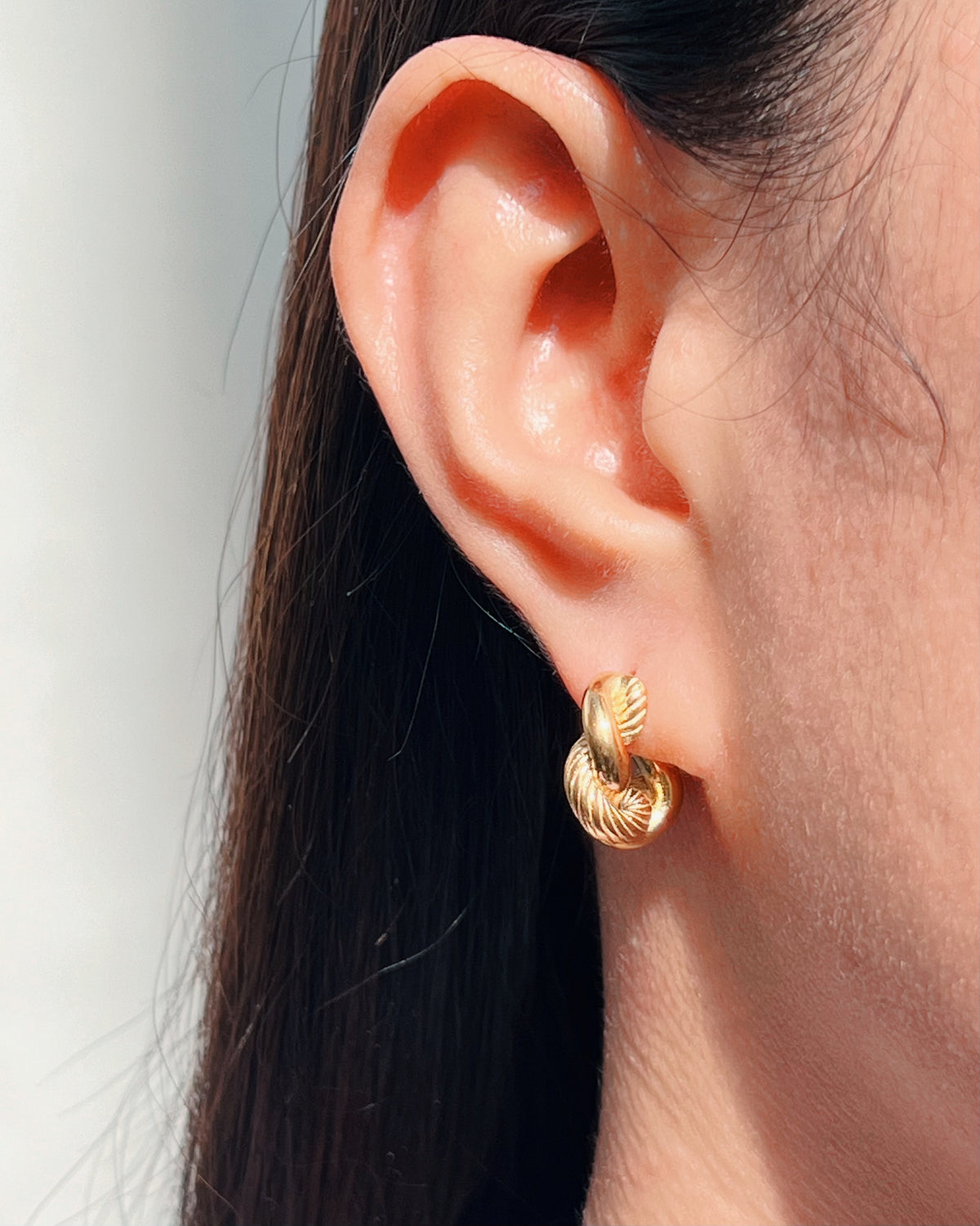 Zelda Textured Twist Hoops