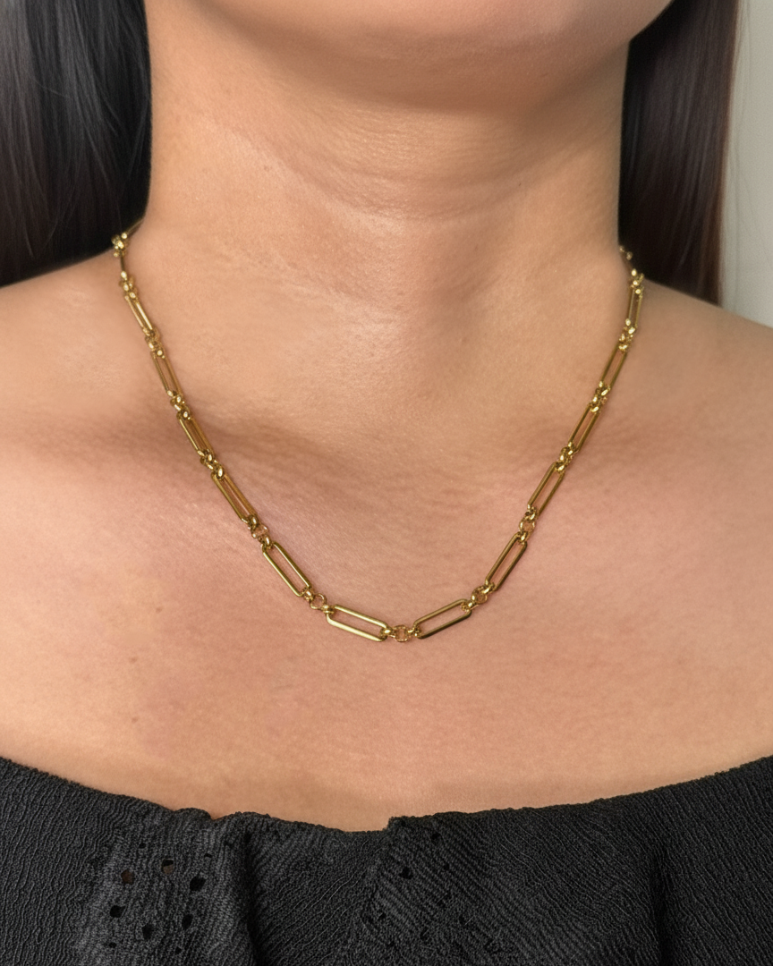 Amanda Small Flat Paperclip Ring Link Chain Design Gold (Chain Only) Necklace