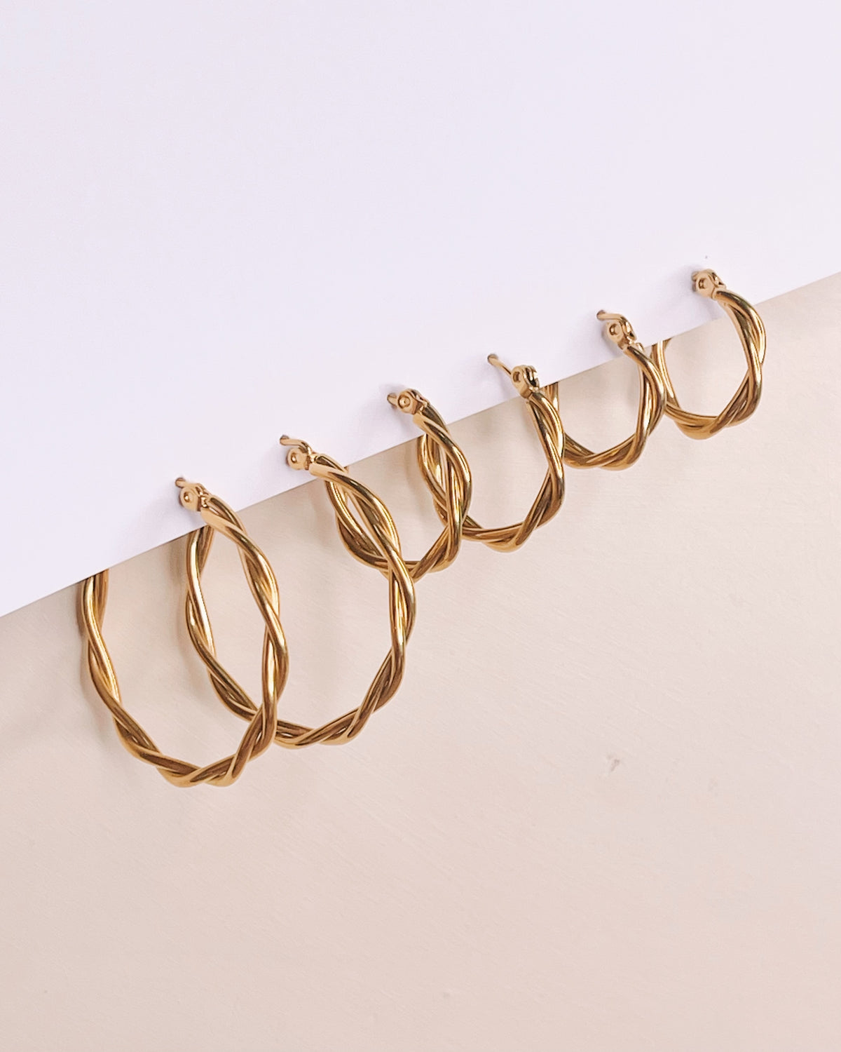 Wanda Classic Twisted Gold Hoops