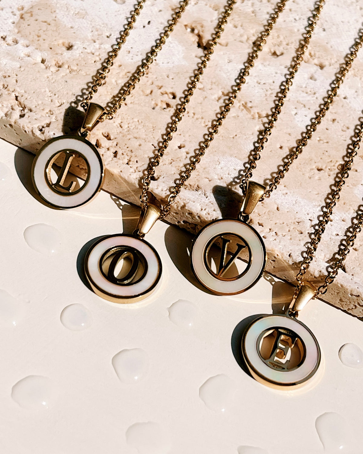 Abigail Letter Initials (A-Z) Shell Pendant Link Chain Gold Necklace