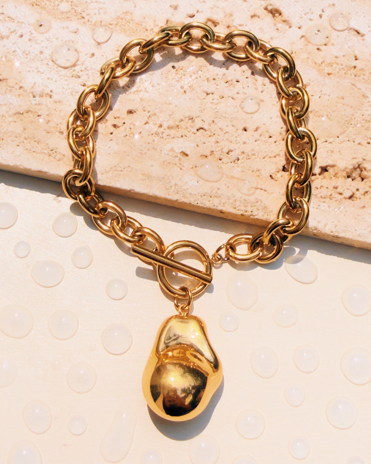 Orna Chunky Cable Link Chain Irregular Stone Design Pendant OT Lock Gold Bracelet