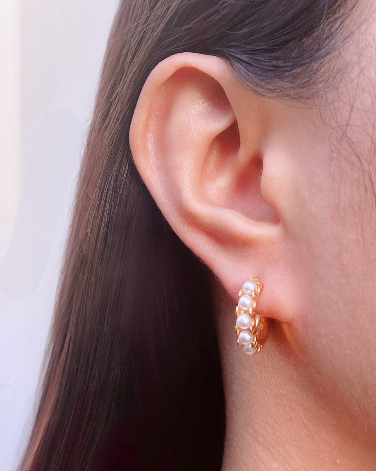 Viola Imitation Pearl Paved Hoop Stud Earrings