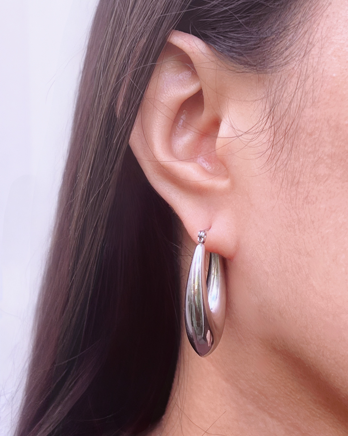 Katie (Silver) Pointed Teardrop Waterdrop Design Chunky Hoops