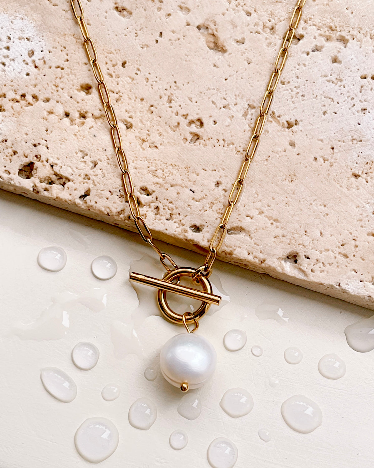 Edith Baroque Freshwater Pearl Pendant Link Chain Gold Necklace