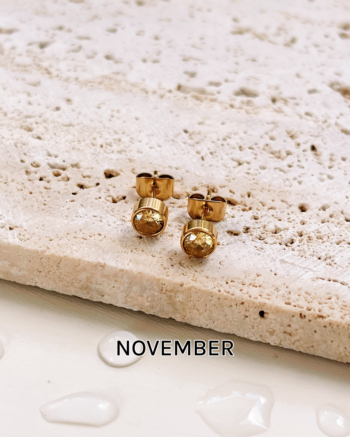 Irene Birthstone Birth Month Color Inlaid Round Zircon Gold Studs