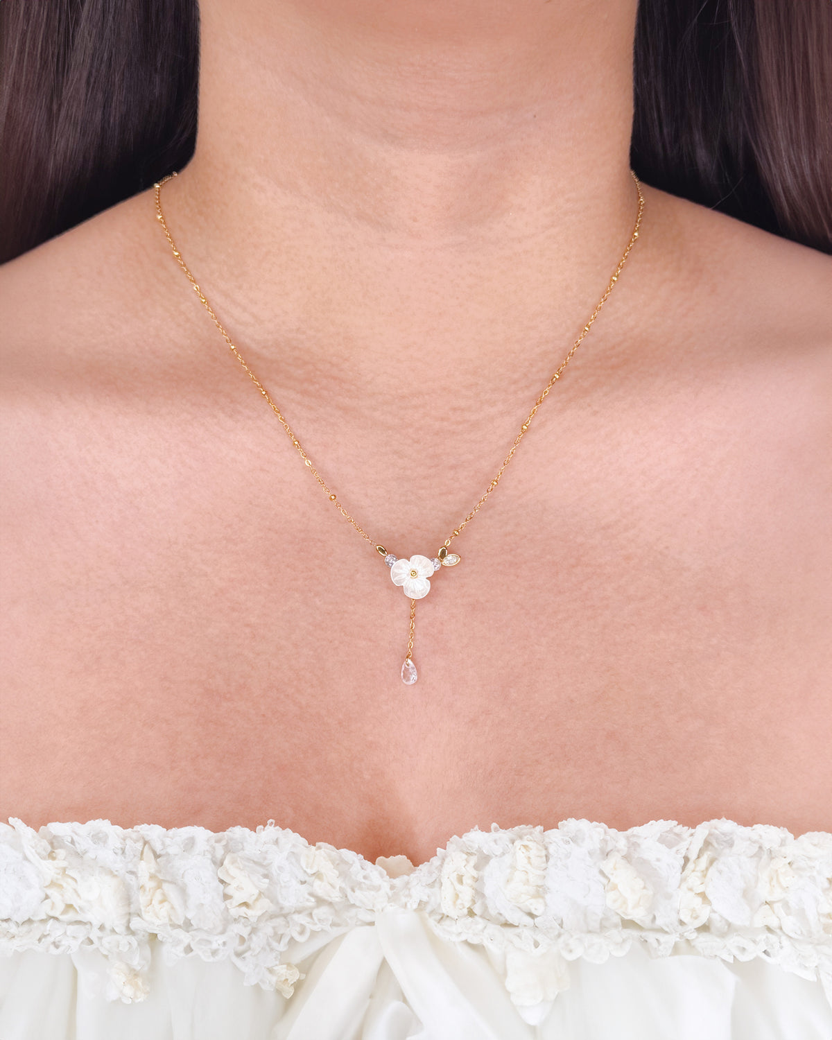 Gaia Shell Flower Shaped Zircon Drop Pendant Ball Beaded Classic Link Chain Gold Necklace