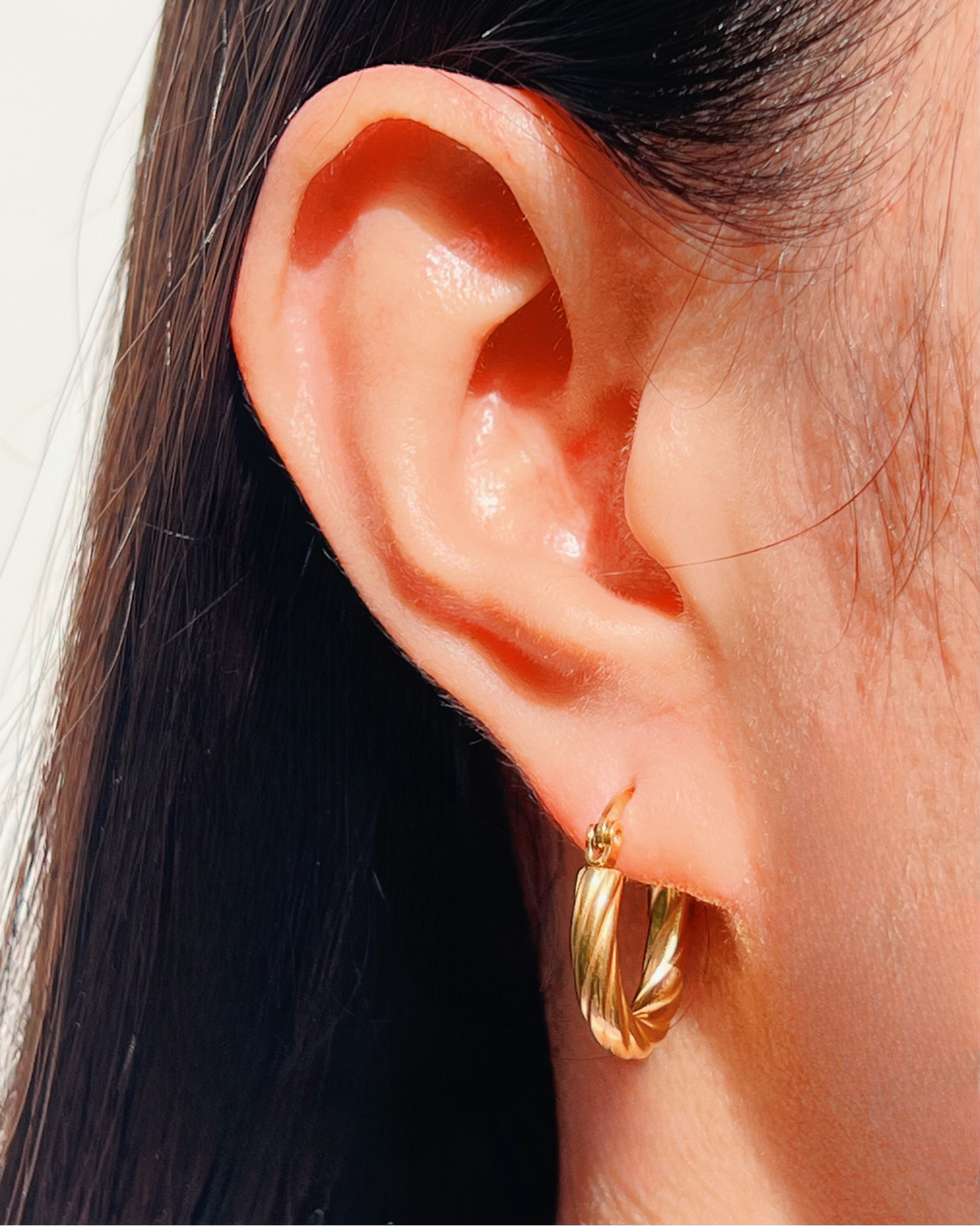 Vivien Classic Twisted Gold Hoops