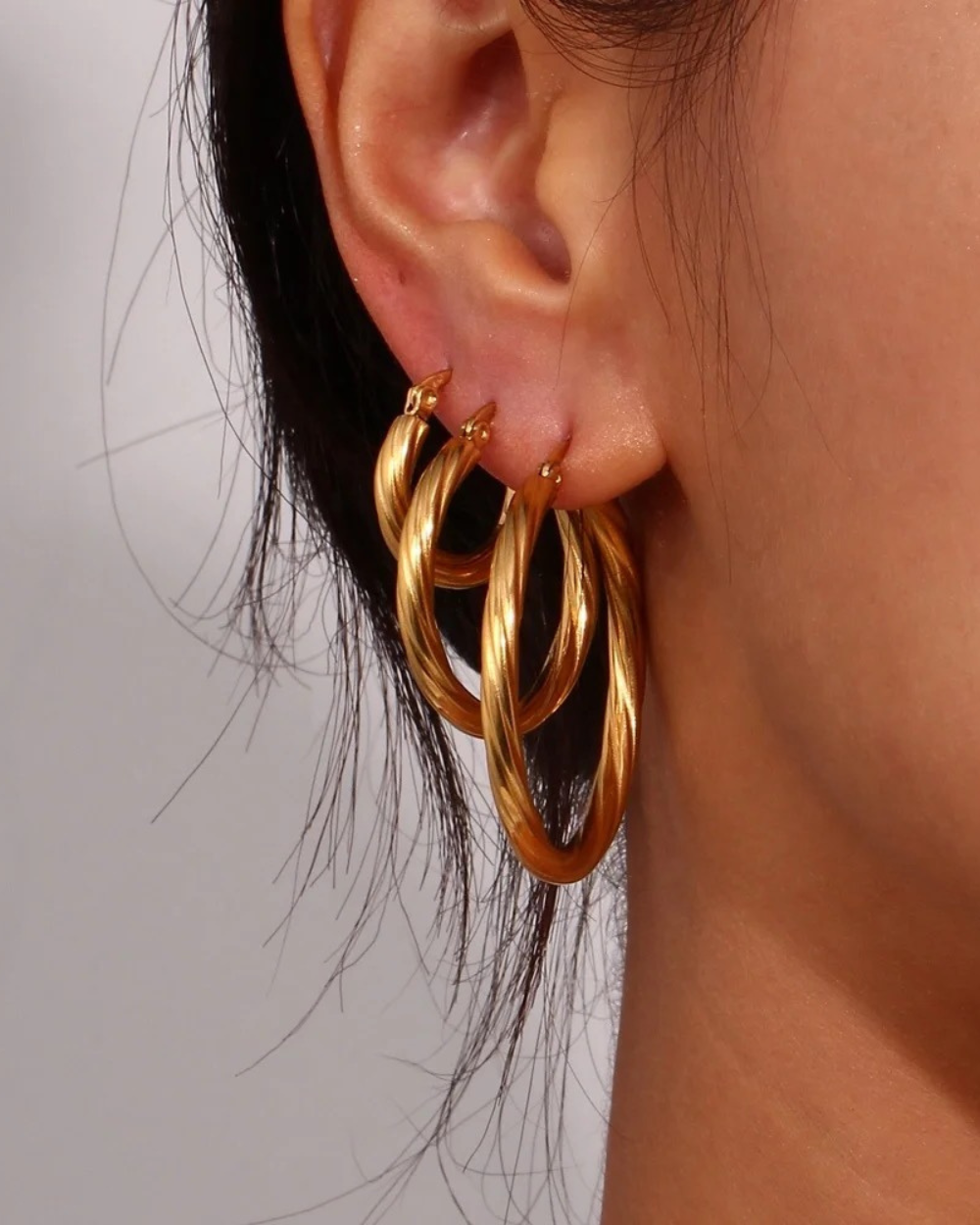 Vivien Classic Twisted Gold Hoops