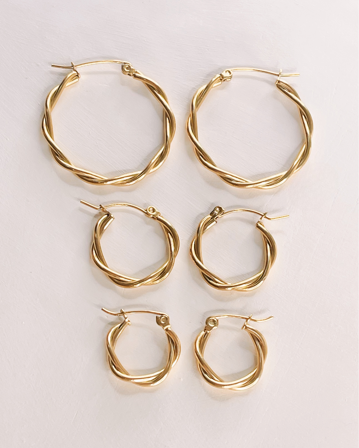 Wanda Classic Twisted Gold Hoops