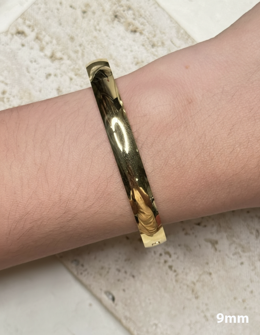 Cameron (Gold) Flat Rounded Smooth Thin Solid Closed Bangle