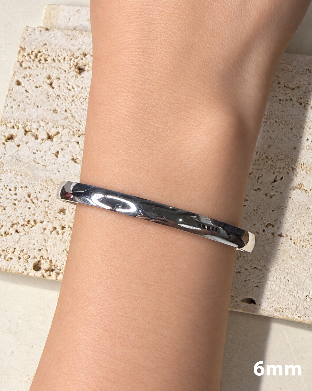 Cameron (Silver) Flat Rounded Smooth Thin Solid Closed Bangle