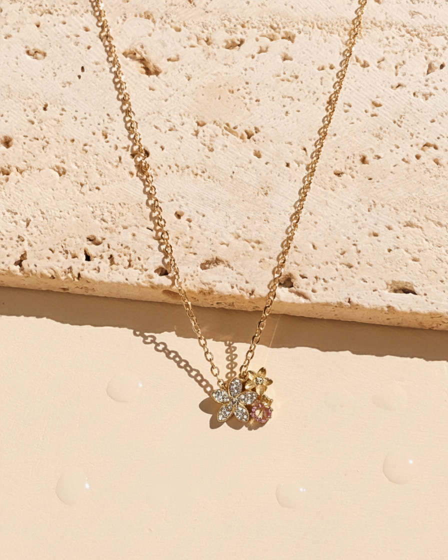 Deryn White Zircon Paved Dual Flowers Pink Zircon Paved Ladybug Shaped Pendants Classic Link Chain Gold Necklace