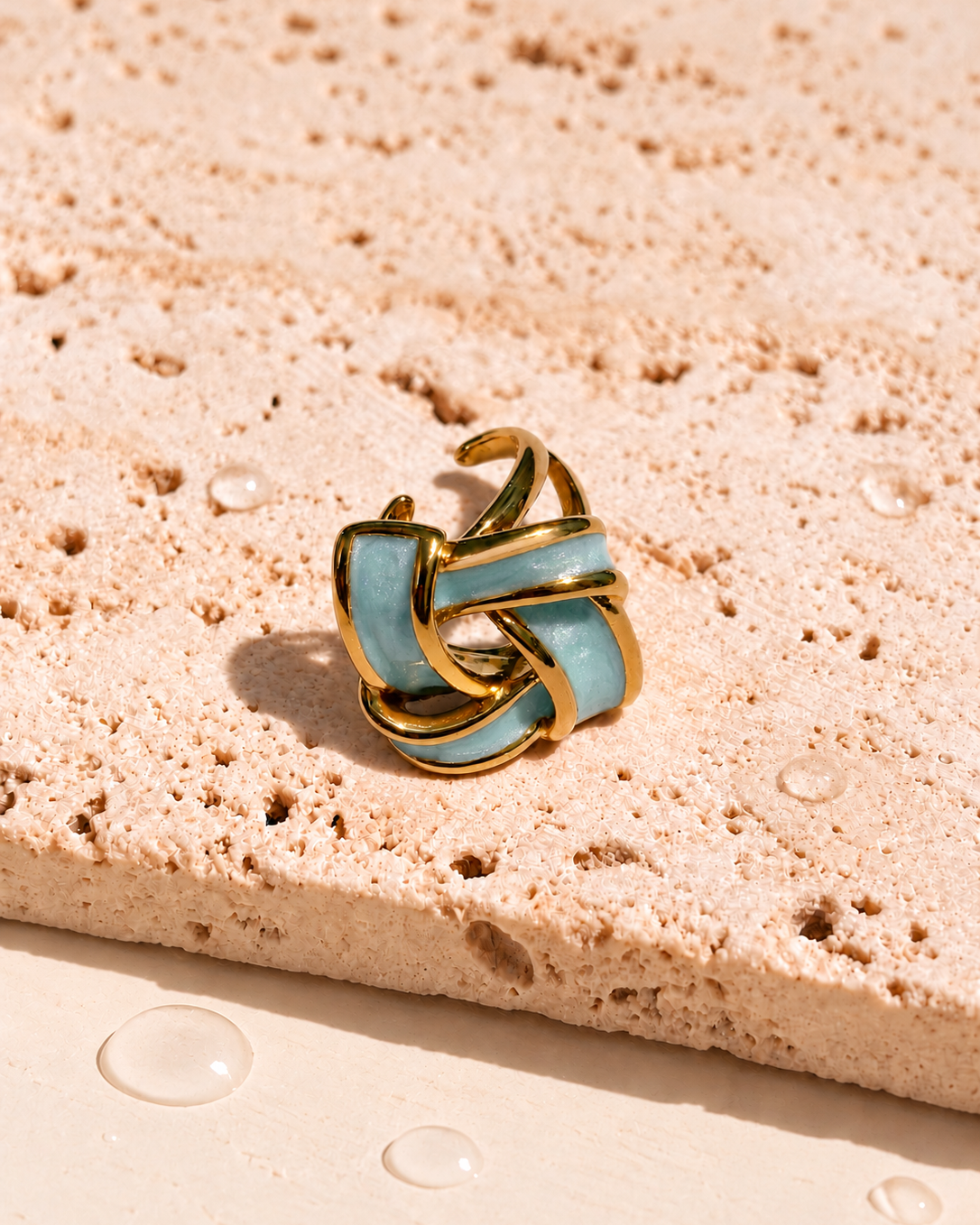 Hawa (Green) Chunky Enamel Knot Design Open Band Gold Ring