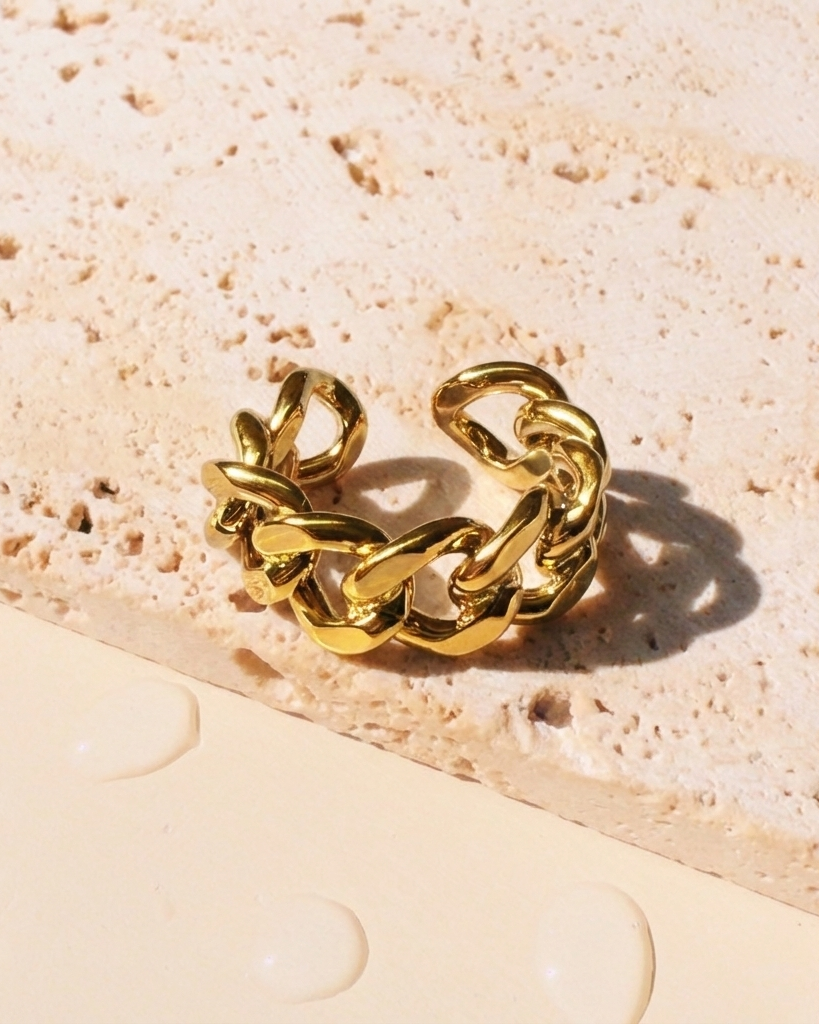Lavinia (Gold) Solid Curb Chain Design Open Ring