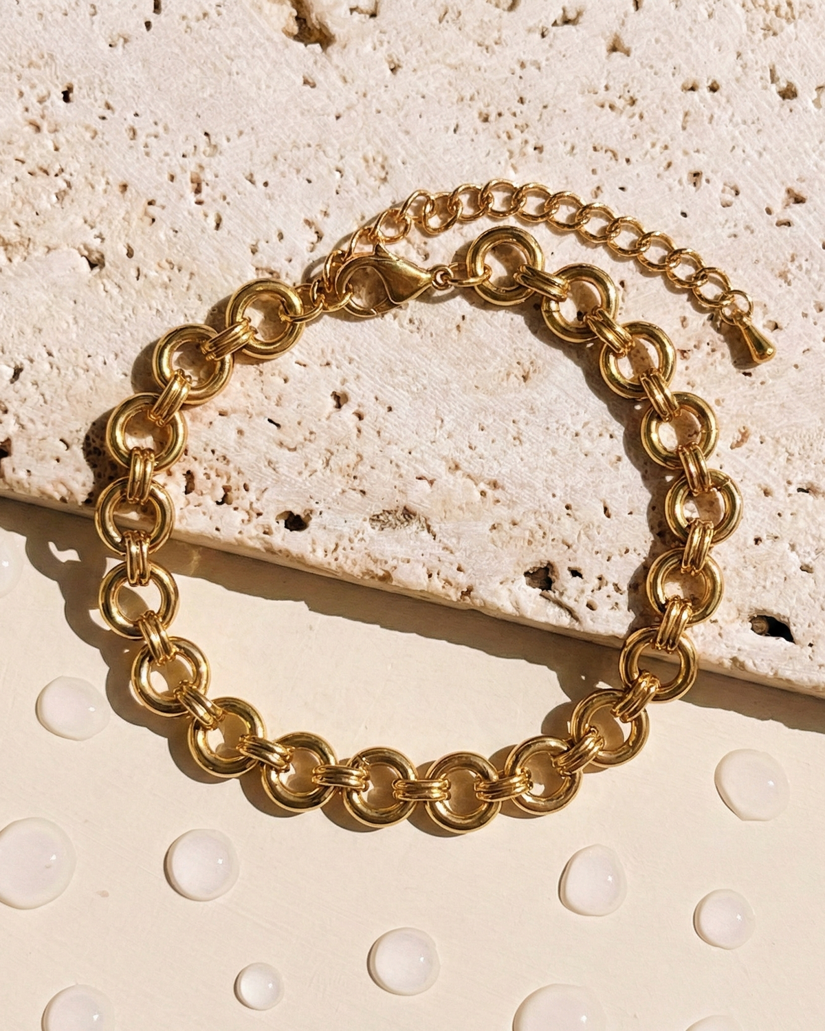 Lervina Round Ring Chain Double Stacked Hoop Link Design Gold Bracelet