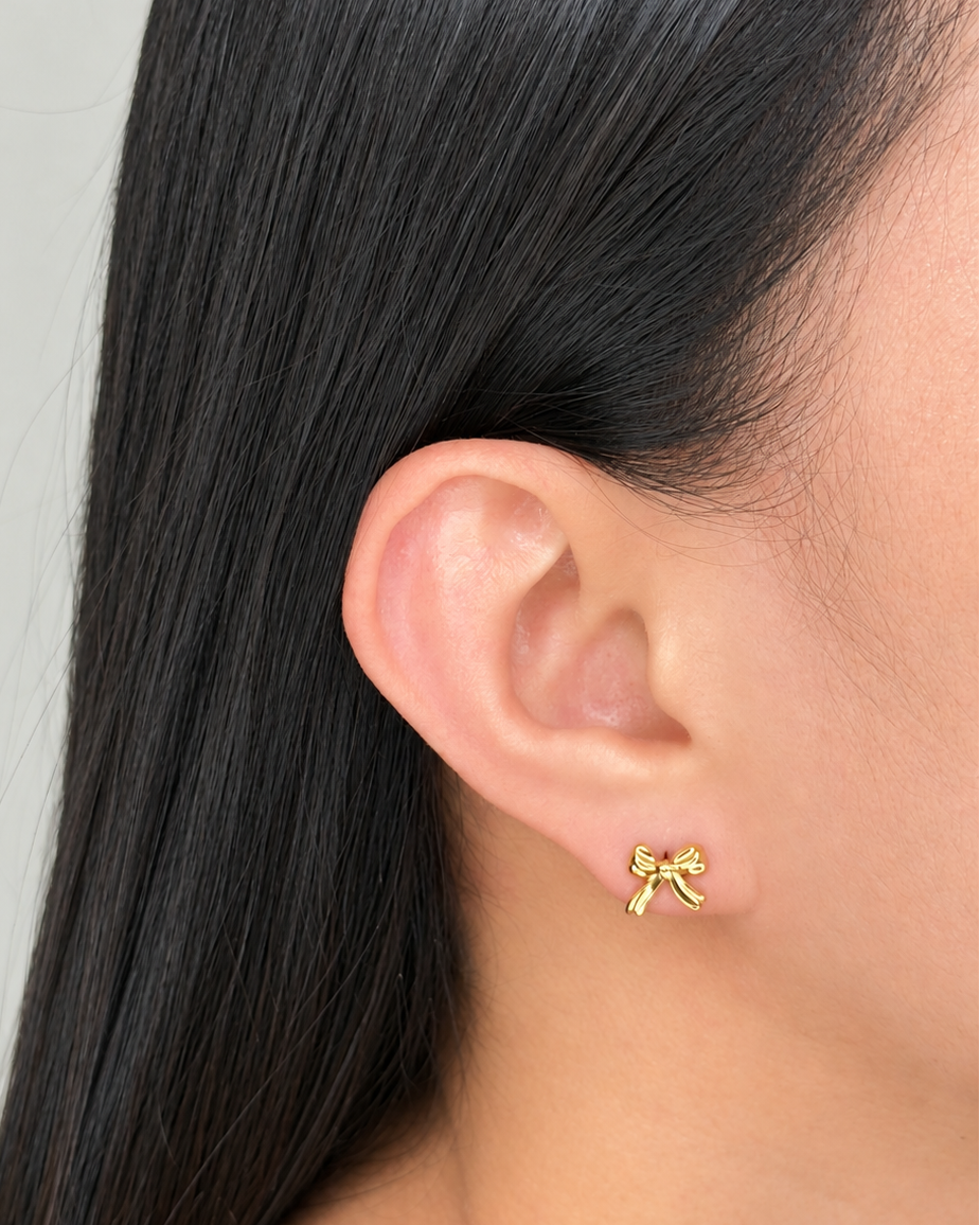 Matilda (Bundle Set) 3 Pairs Dainty Round Zircon Bezel Set Stud Green Enamel Clover Flower Shaped Solid Ribbon Shaped Design Gold Stud Earrings