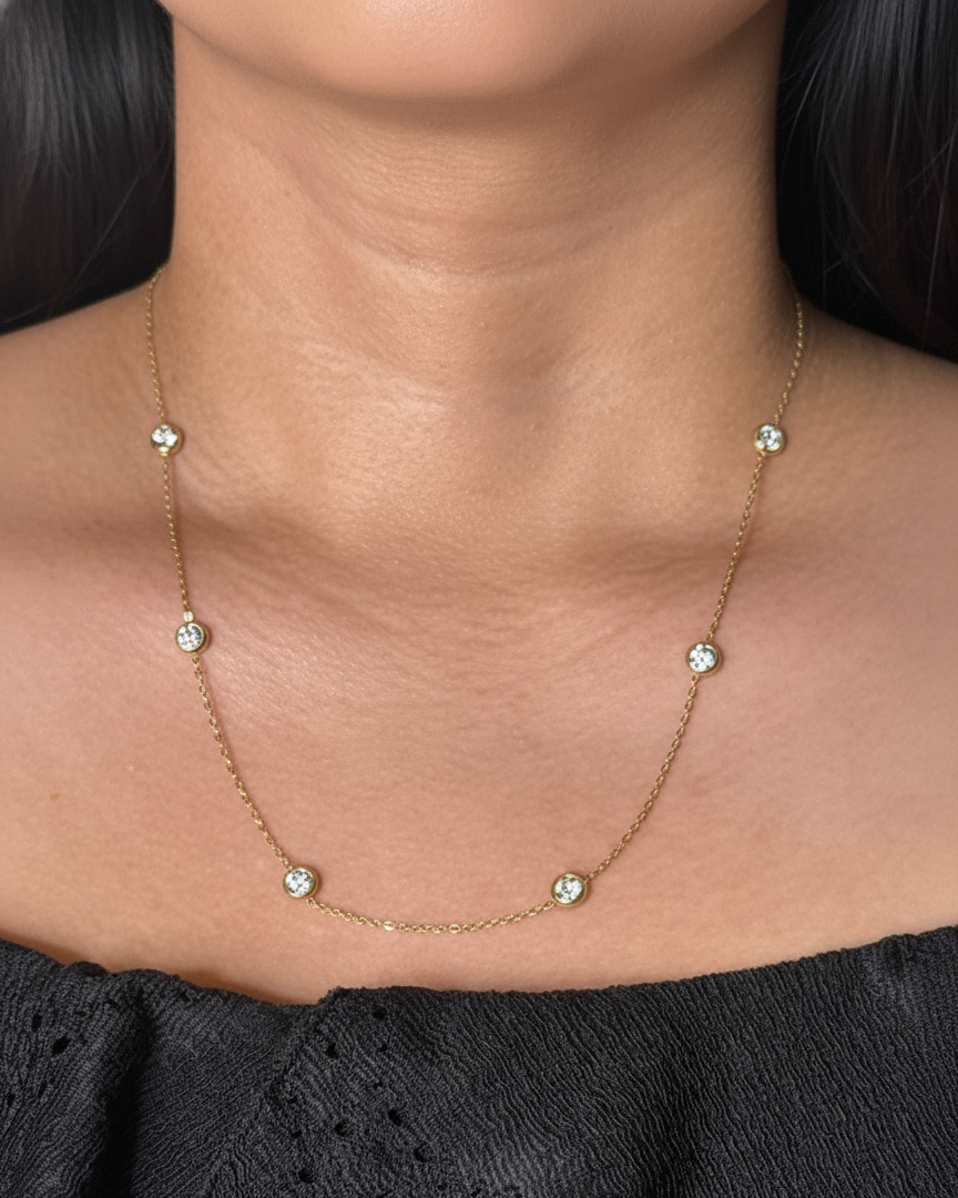 Millie Round Clear Zircon Inlaid Bezel Set Beaded Design Pendant Classic Link Chain Gold Necklace