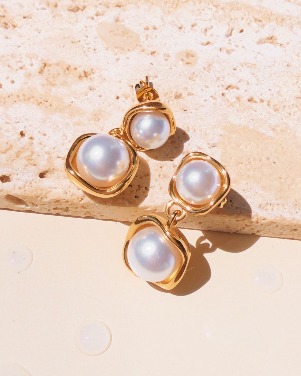 Nicole Small Round Pearl Inlaid Set Stud Big Round Pearl Inlaid Set Gold Drop Earrings