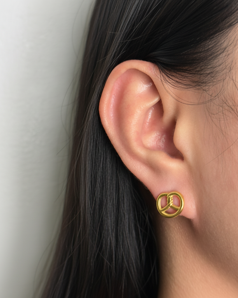 Phelira Pretzel Shaped Gold Studs