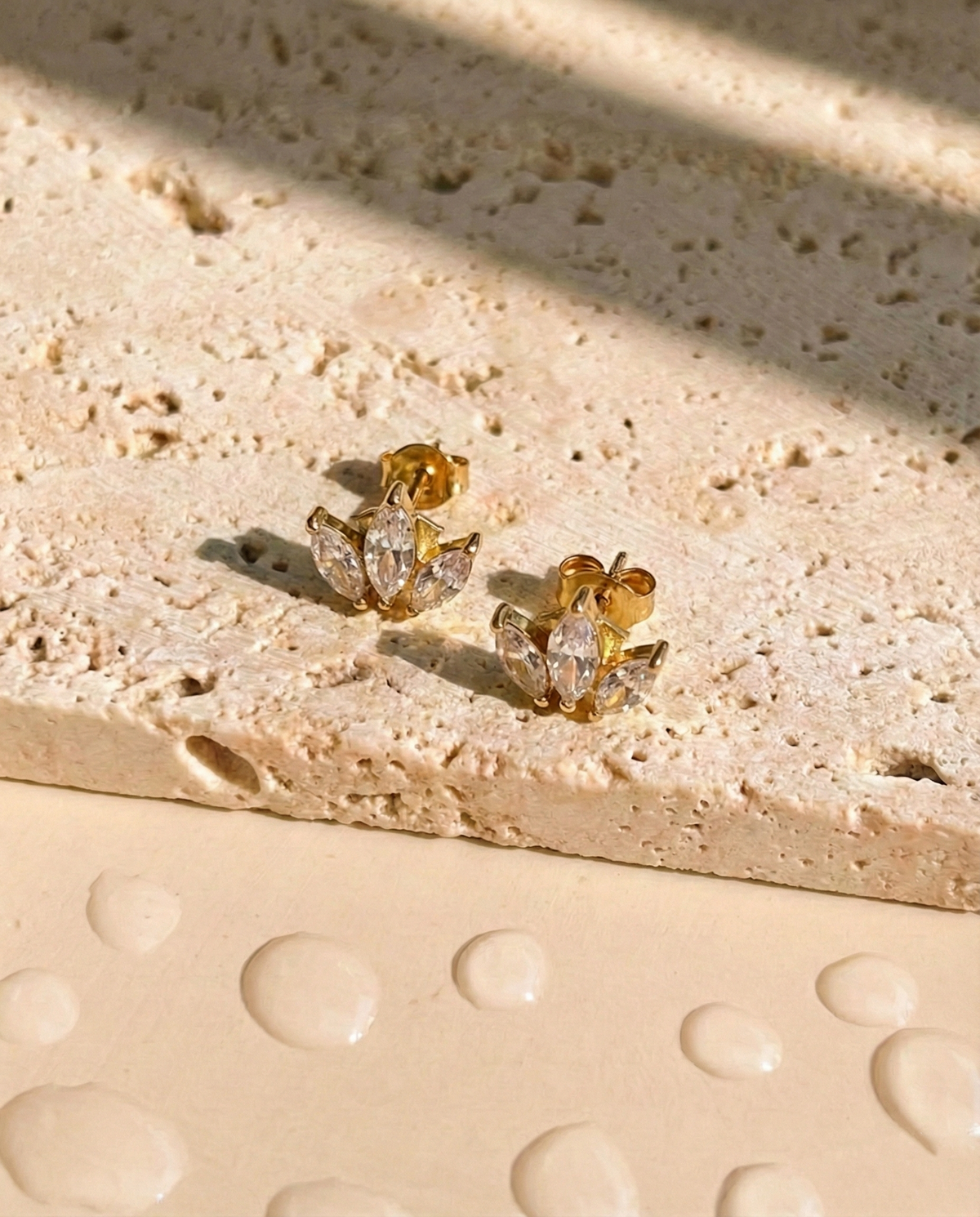 Rumi Zircon Bezel Set Crowne Shaped Gold Stud Earrings