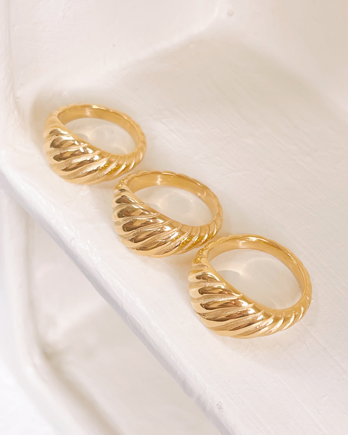 Susan Chunky Croissant Design Gold Ring