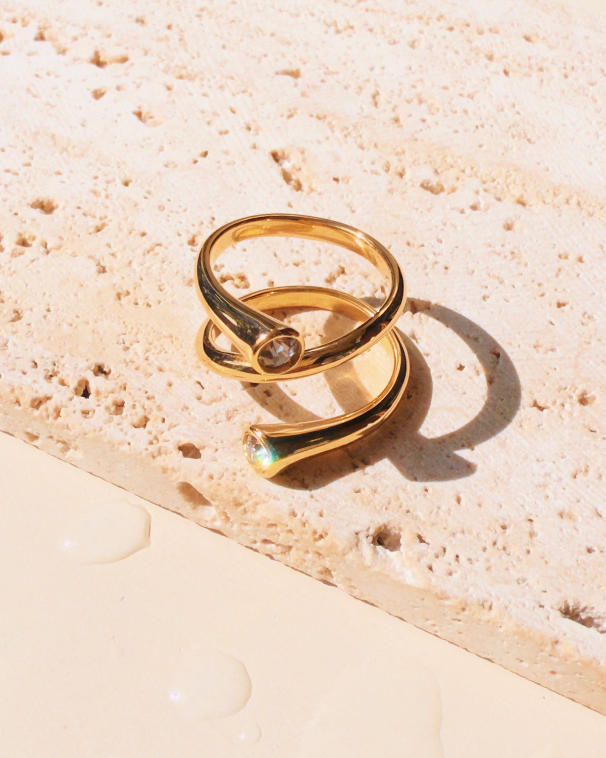 Penny Dual Top Head Zircon Inlaid Tip Coiled Layered Look Design Gold Open Ring