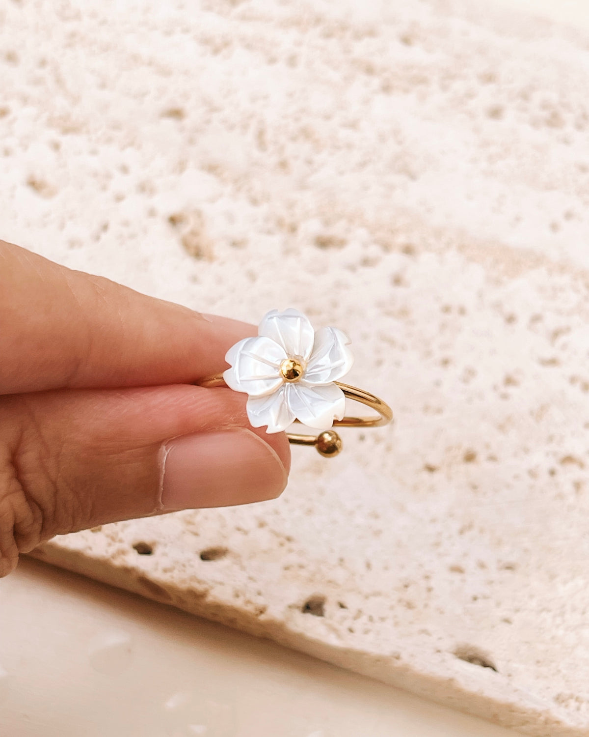 Cami Shell Stone Flower Shaped Top Open Gold Ring