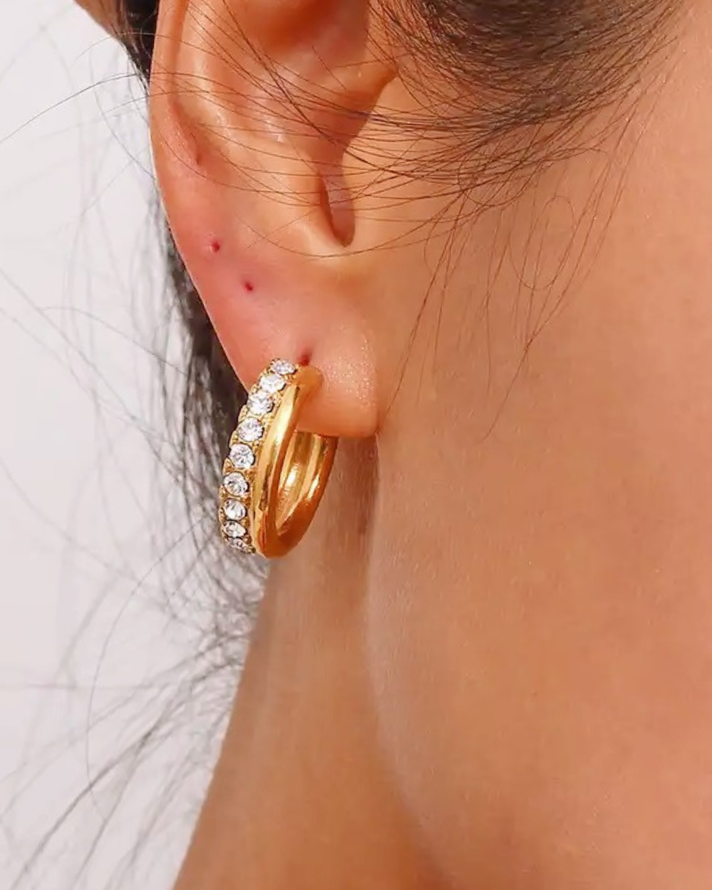 Alia Zircon Paved Half-Side Wide Gold Hoops