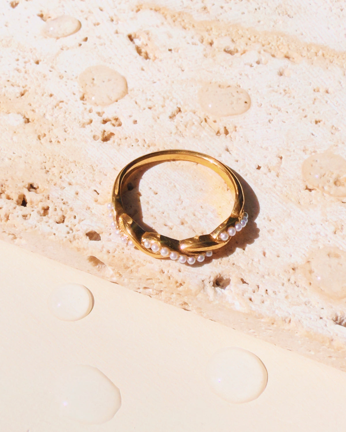 Nara Twisted Head Design Half Side Pearl Inlaid Gold Ring