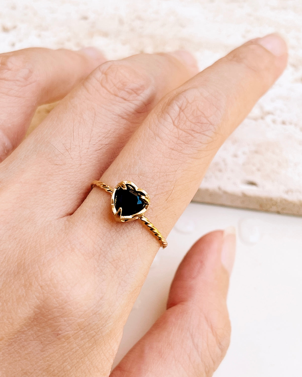 Iris Black Zircon Heart Shaped Bezel Set Twisted Design Open Gold Ring