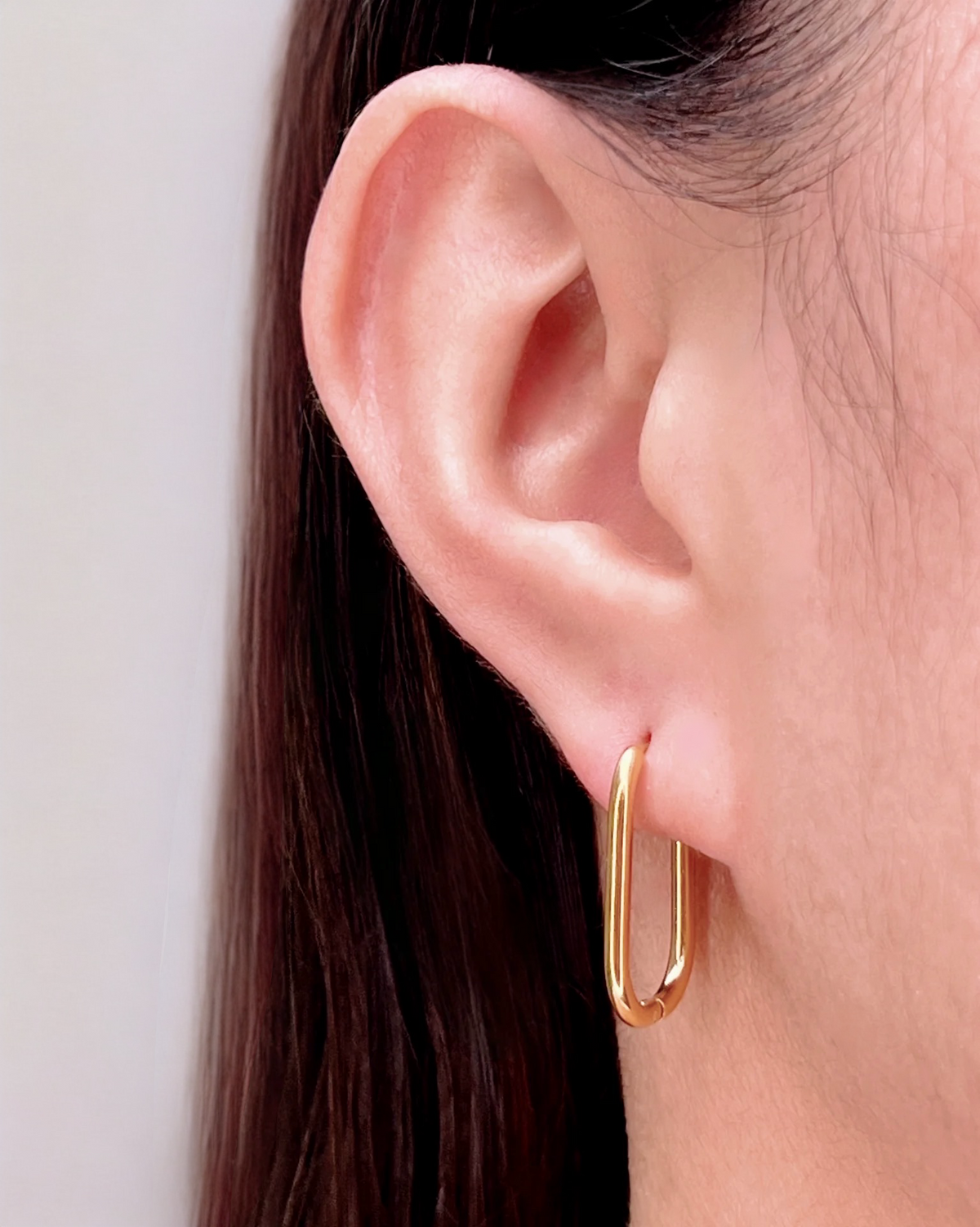 Jayla (Gold) U-Shaped Classic Thin Gold Hoops