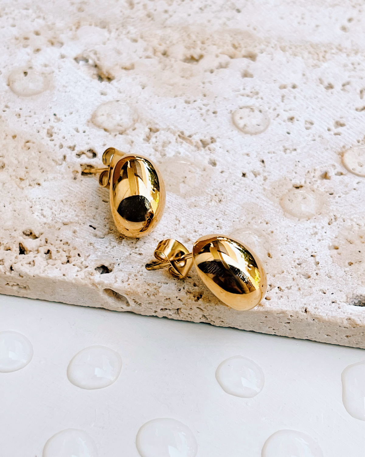 Isabel Oval Dome Design Gold Stud Earrings