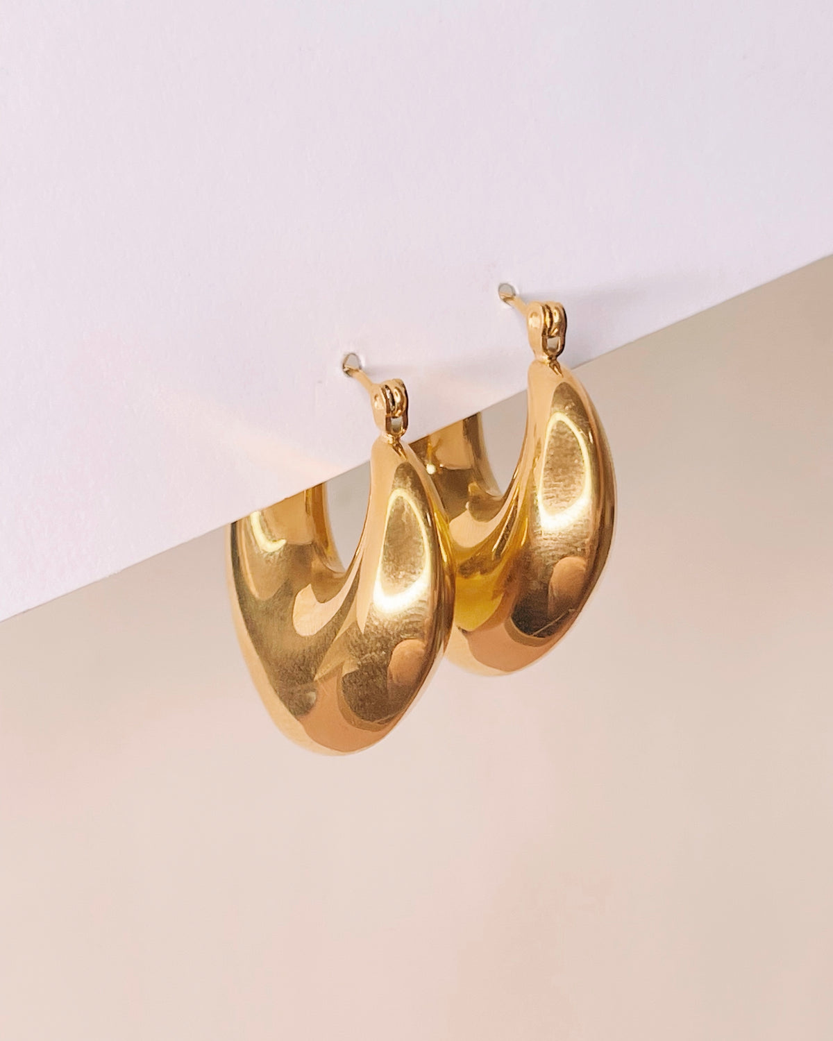 Mara Chunky Gold Hoops