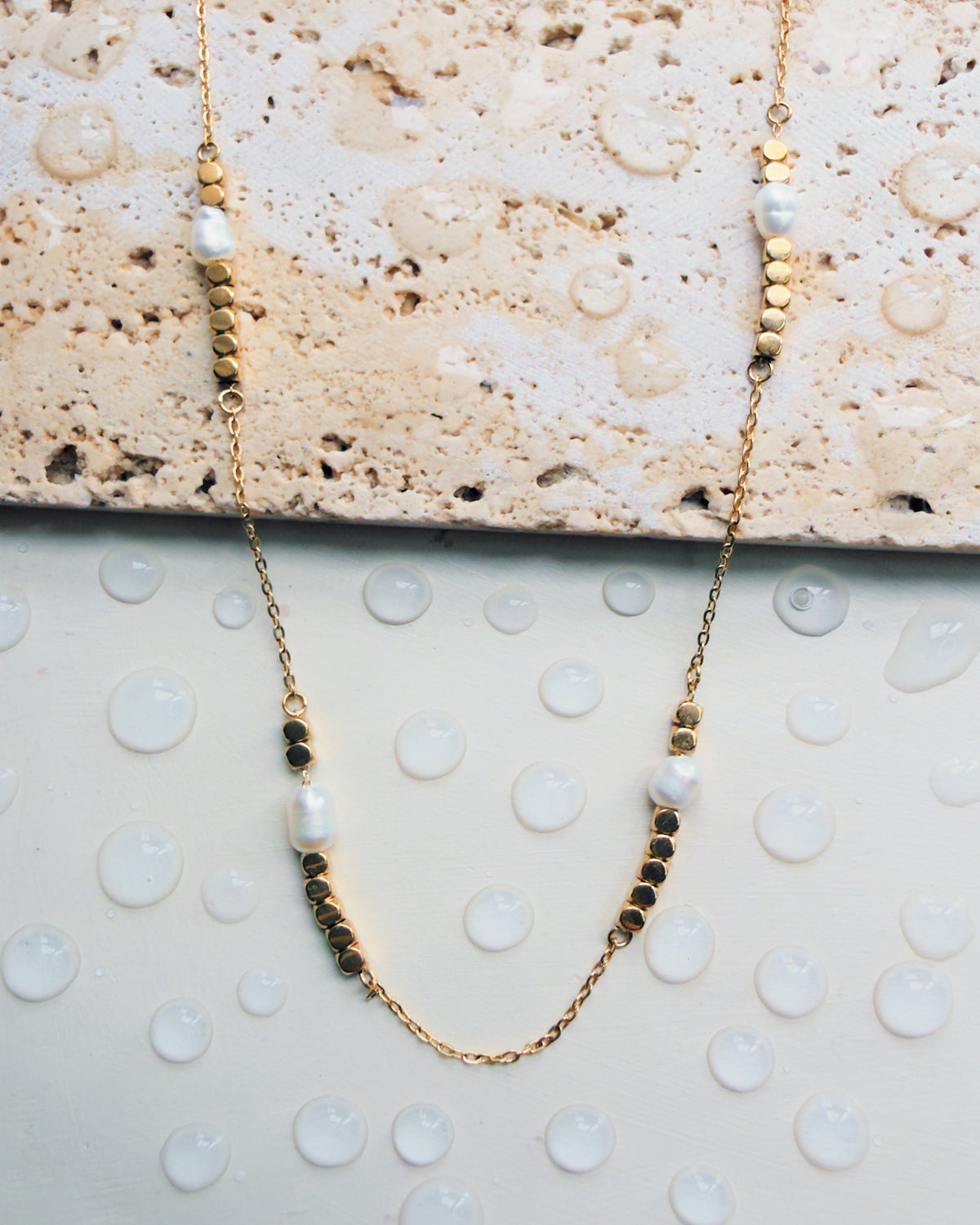 Isolde Multi-Faceted Box Beads Pearl Chain Cluster Link Chain Gold Necklace