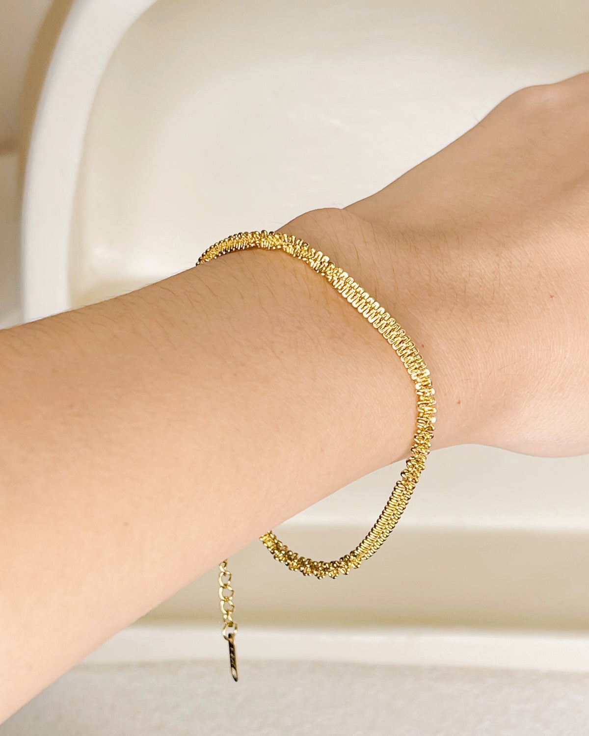 Xenia  Irregular Snake Chain Gold Bracelet