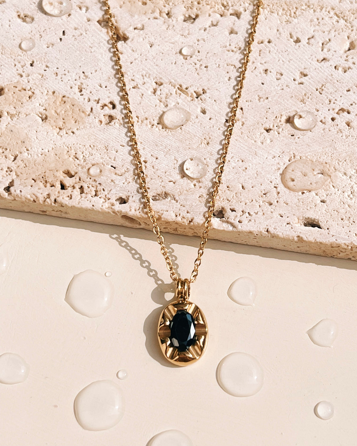 Ari Oval Black Zircon Bezel Set Dome Pendant Link Chain Gold Necklace