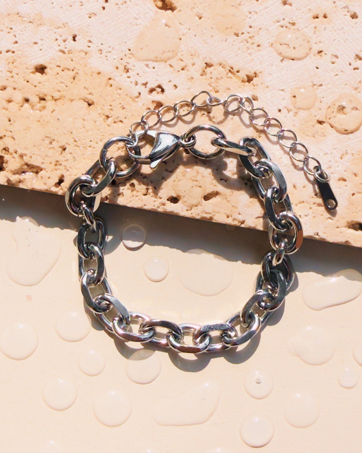 Lexington (Silver) Thick Oval Faceted Link Chain Design Bracelet