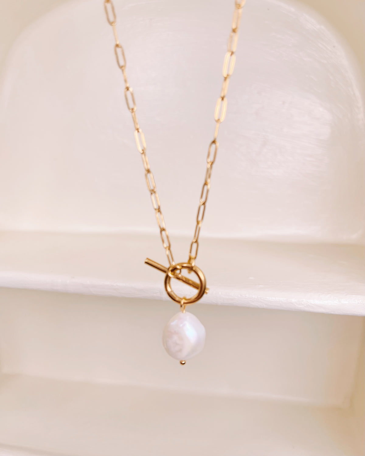 Edith Baroque Freshwater Pearl Pendant Link Chain Gold Necklace
