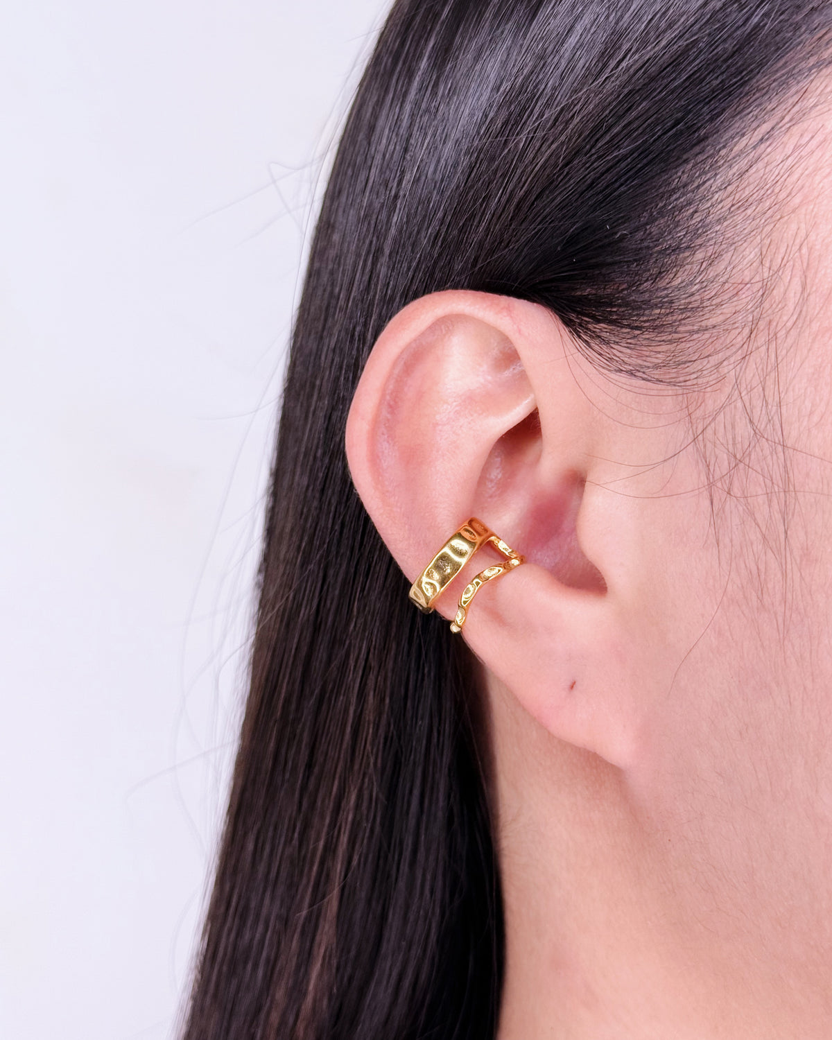 Antonia Double Layer Thin Wide Hammered Design Gold Cuff Earring