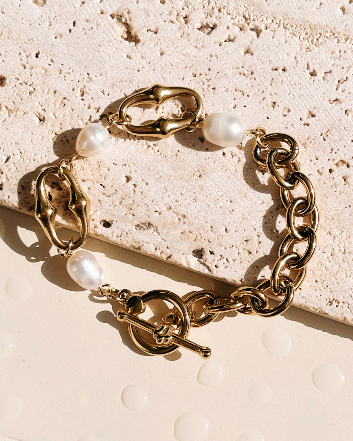 Carla Dual Design Half Hoop Chain Half Pearl Irregular Link Chain O/T Lock Gold Bracelet