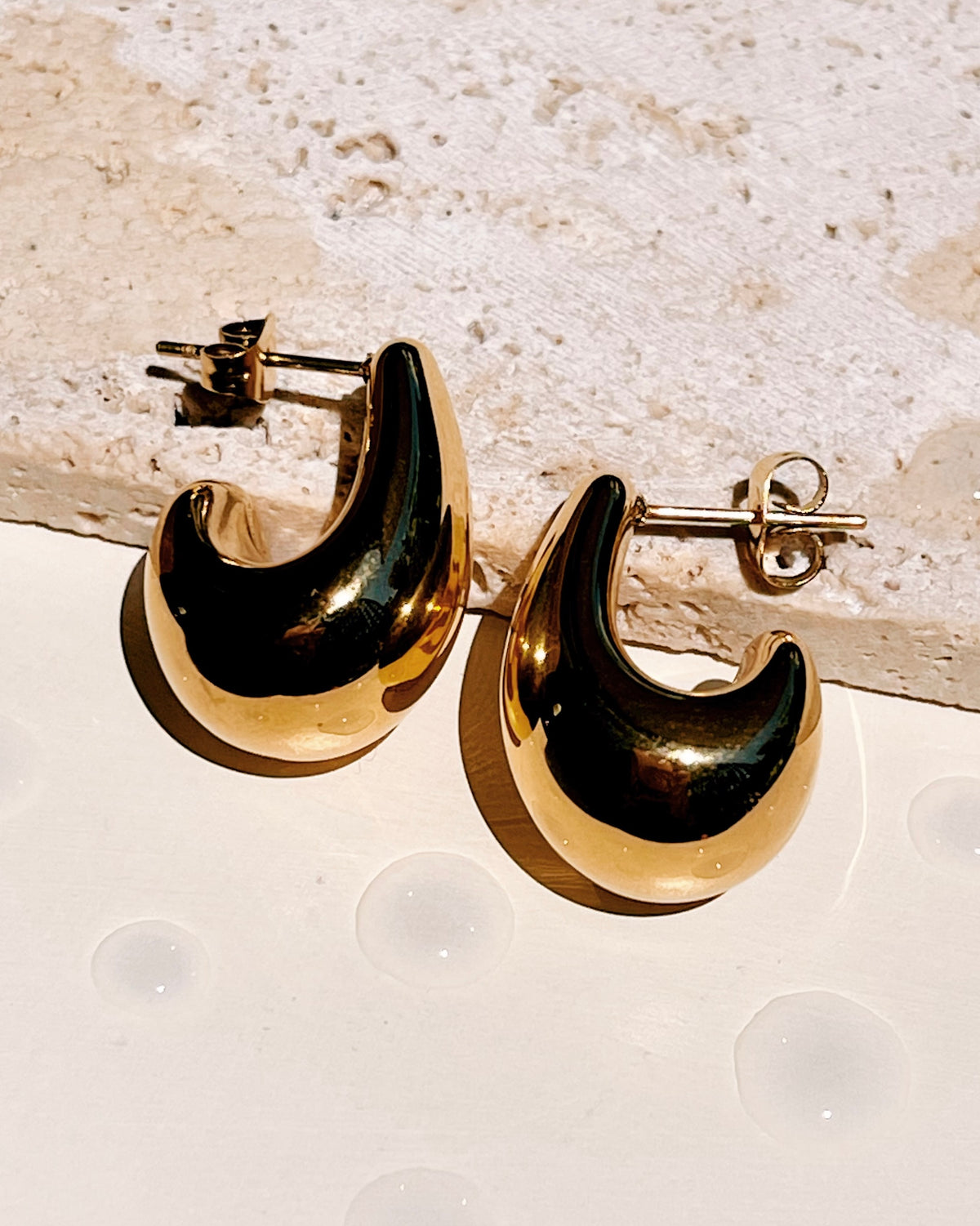 Kandace Chunky Curved J-Shaped Teardrop Design Stud Gold Drop Earrings