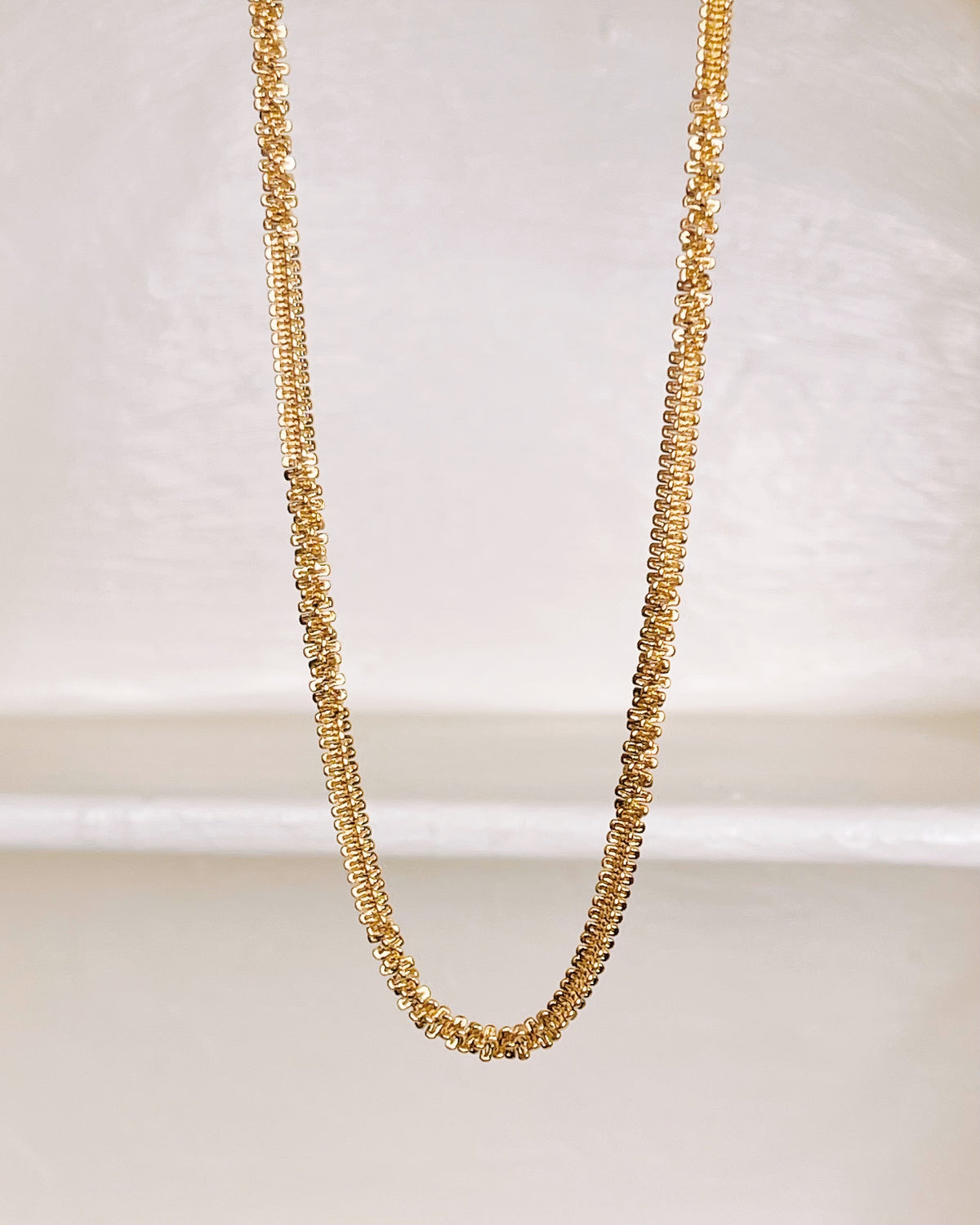 Yael  Irregular Snake Chain Gold Necklace