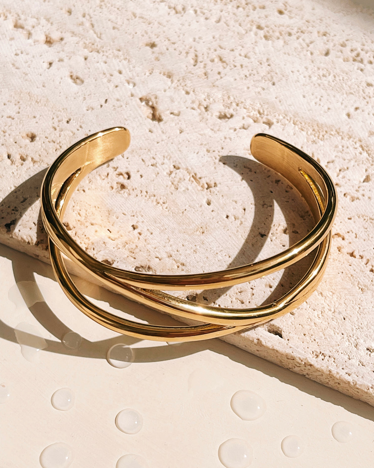 Cheyenne Triple Layer Intertwined Middle Flat Design Gold Bangle